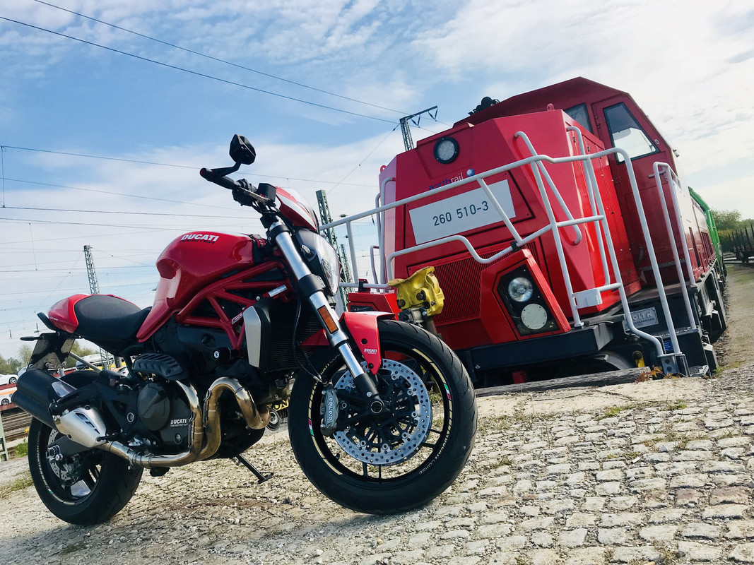 91CD641A-063E-4760-8B64-81B603BC000D