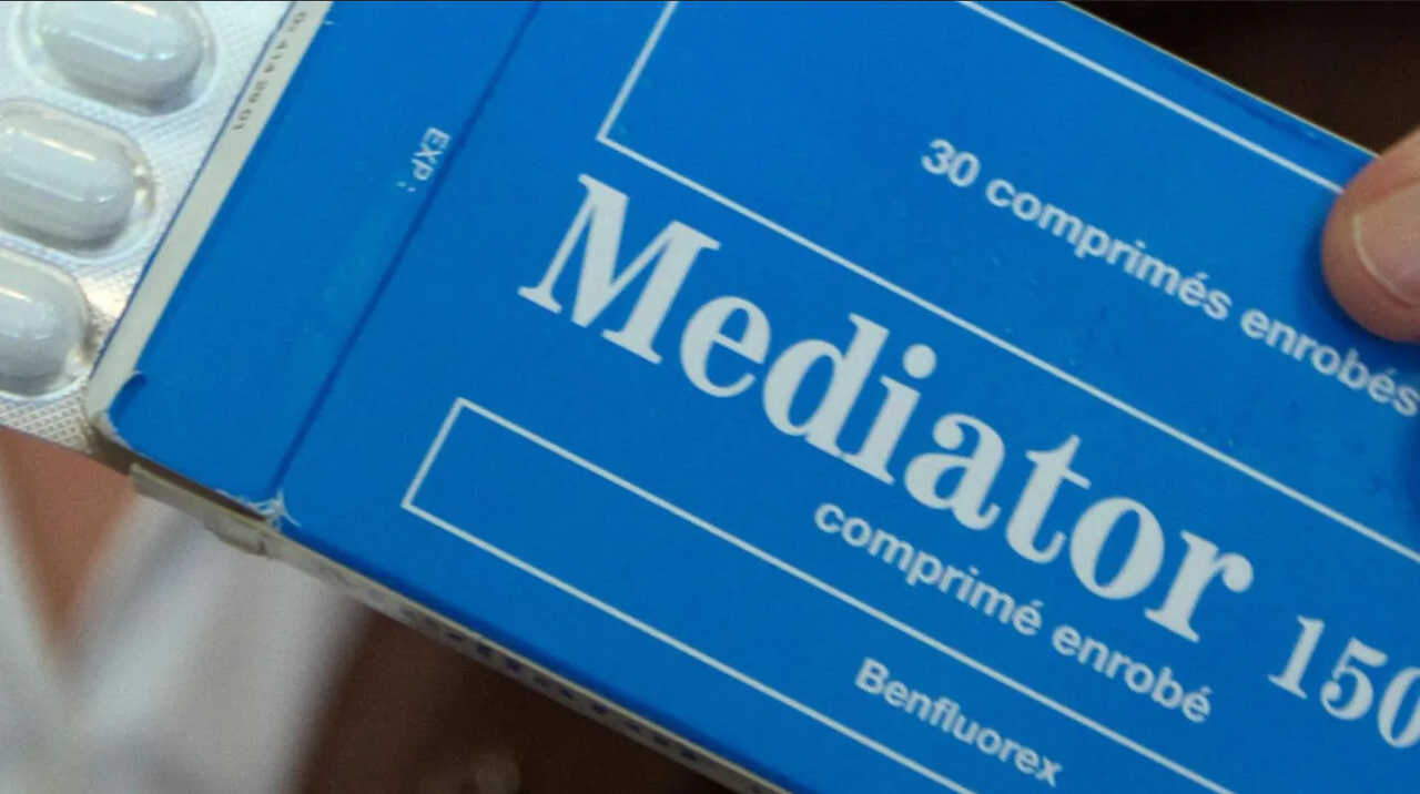 Farmacéutica sancionada por más de 7 mil mdp por medicina, causó más de mil muertes