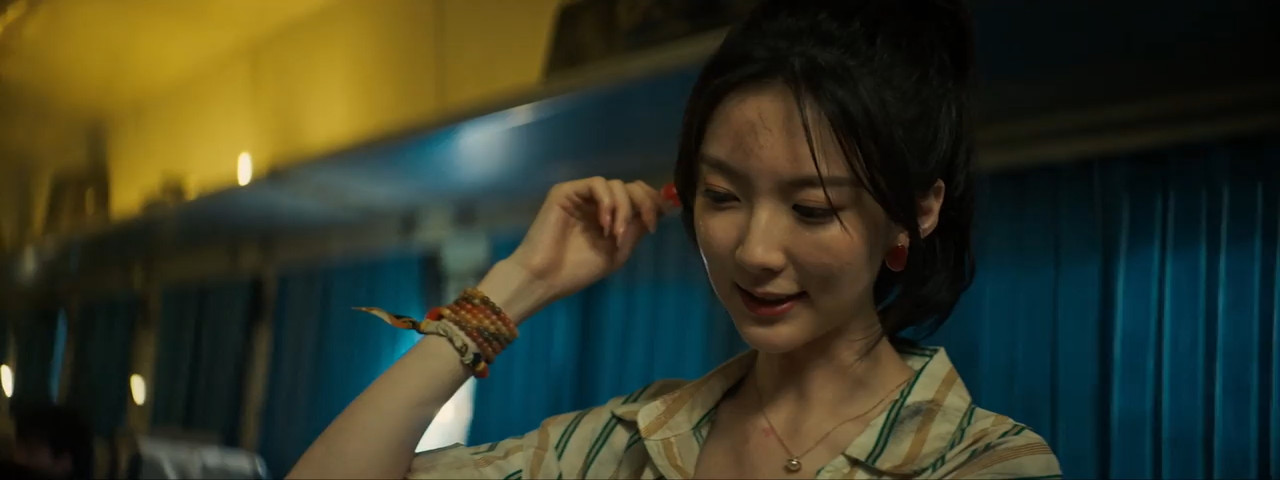 Island Python 2025 WebRip [Hindi + Chinese] 480p 720p ESub Screenshot