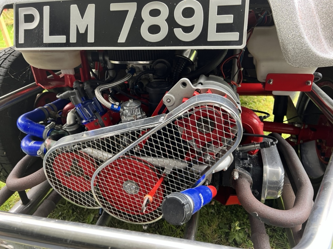 6370C588-D6ED-4D2B-9C6C-650EAB65B0A8