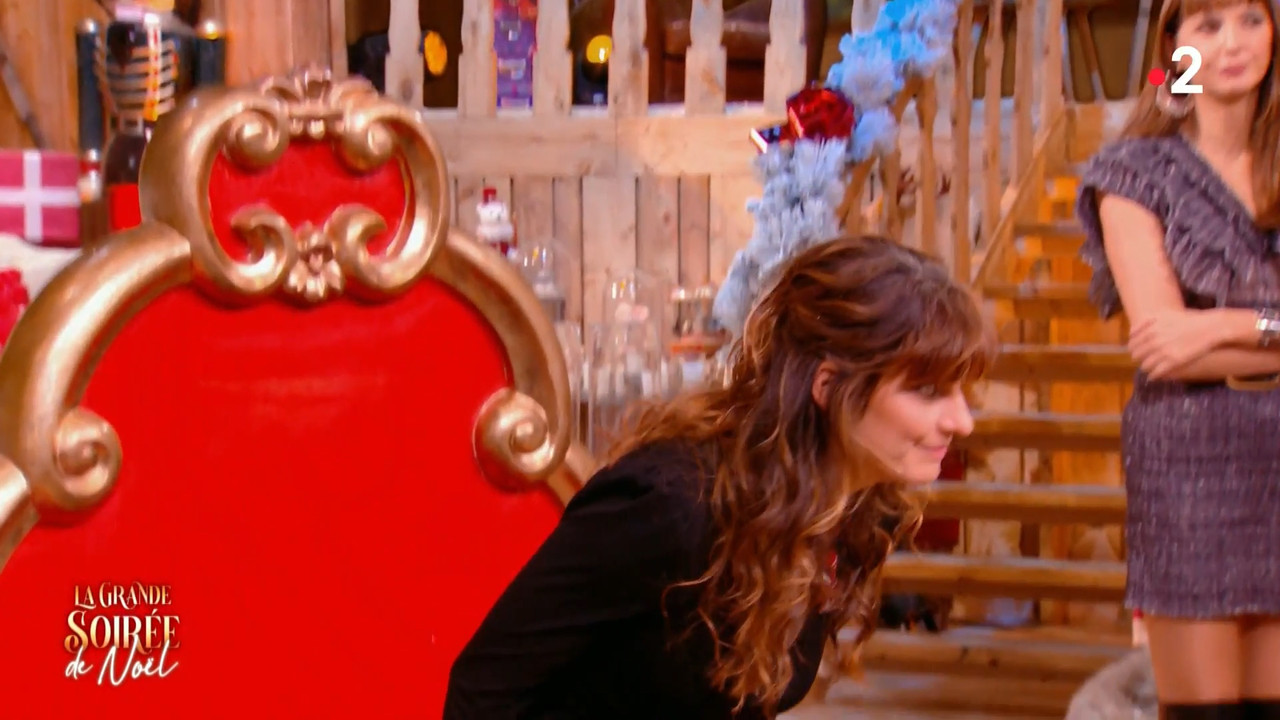 2021-12-24_21_10_Fr2_La-grande-soiree-de-Nol.mp4_snapshot_01.58.33.371