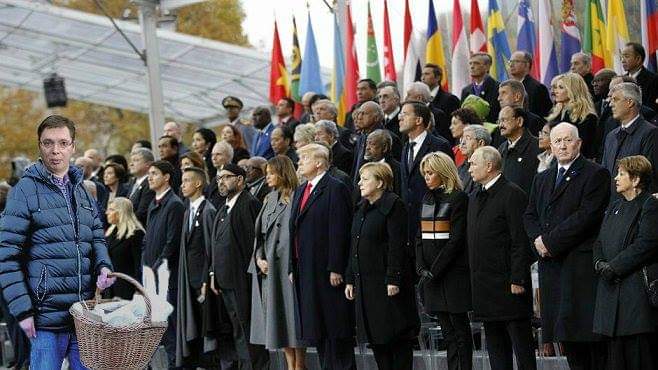 [Слика: Dr0-KCd-CW4-AAol-UR.jpg]