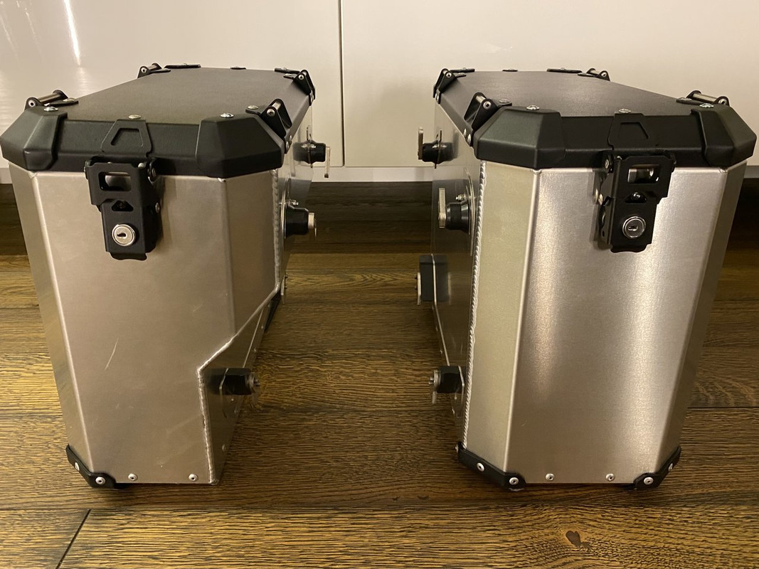 6A2B7A00-FEF9-4E7C-9D67-F06A64D5BC29