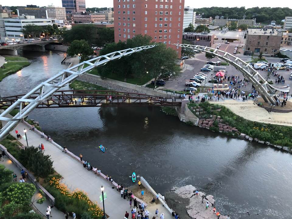 6D6AC634-476C-455B-91AD-8074B5E29840