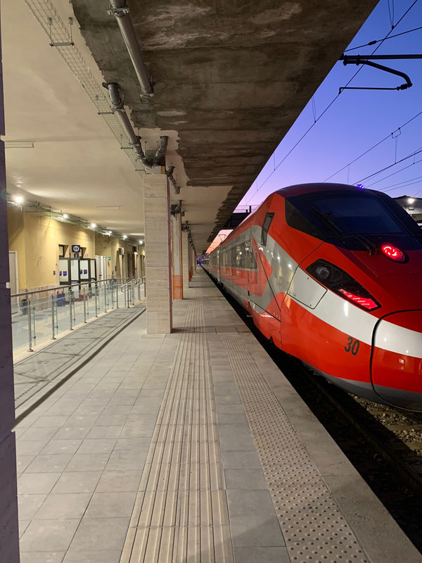 1E4F6087-F891-43DE-A351-0CA20C4A8AD1