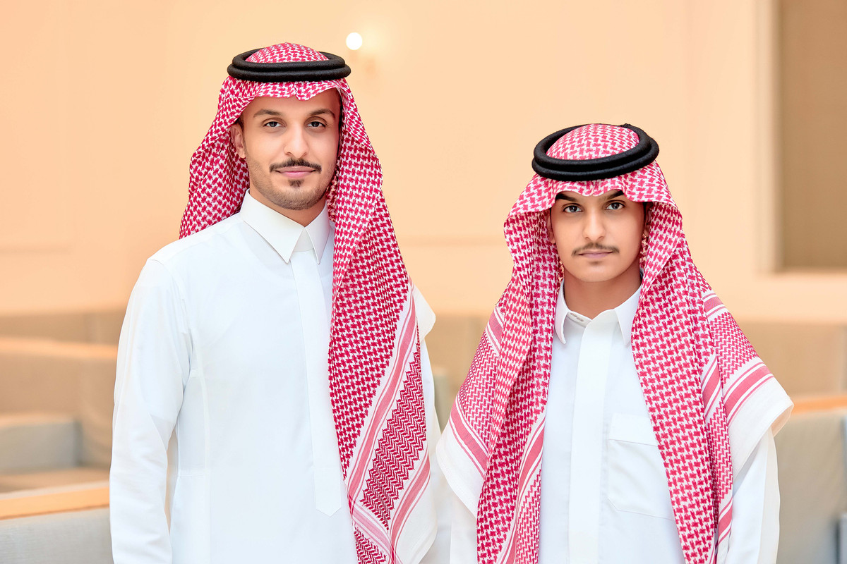 freelancers-BN7-A1755