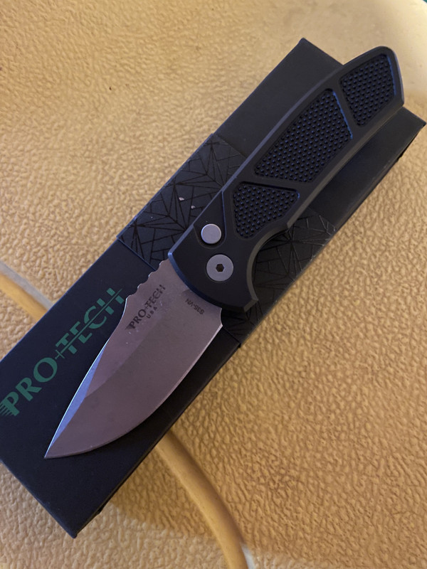 591B8F0B-1BFD-473A-BB49-CDA74A85D529