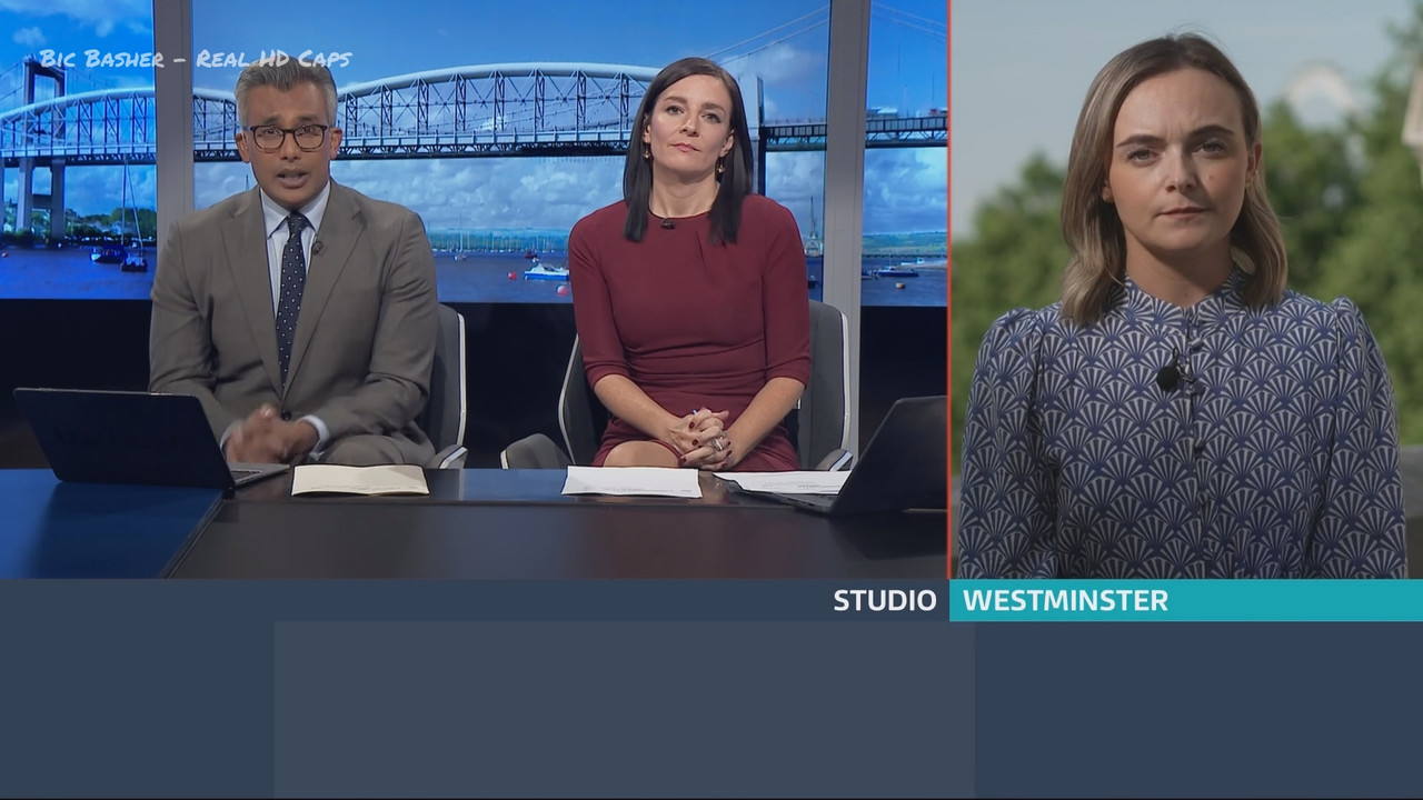 06.11 - 18.00.00 - ITV News West Country. Breaking news and current s....ts_snapshot_05.19.605