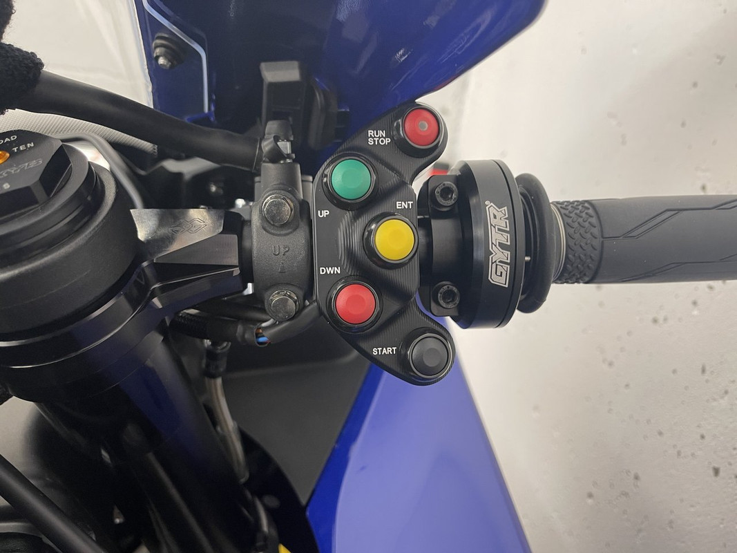 CC07E589-FD71-4DD3-90A1-FF318567BEF8