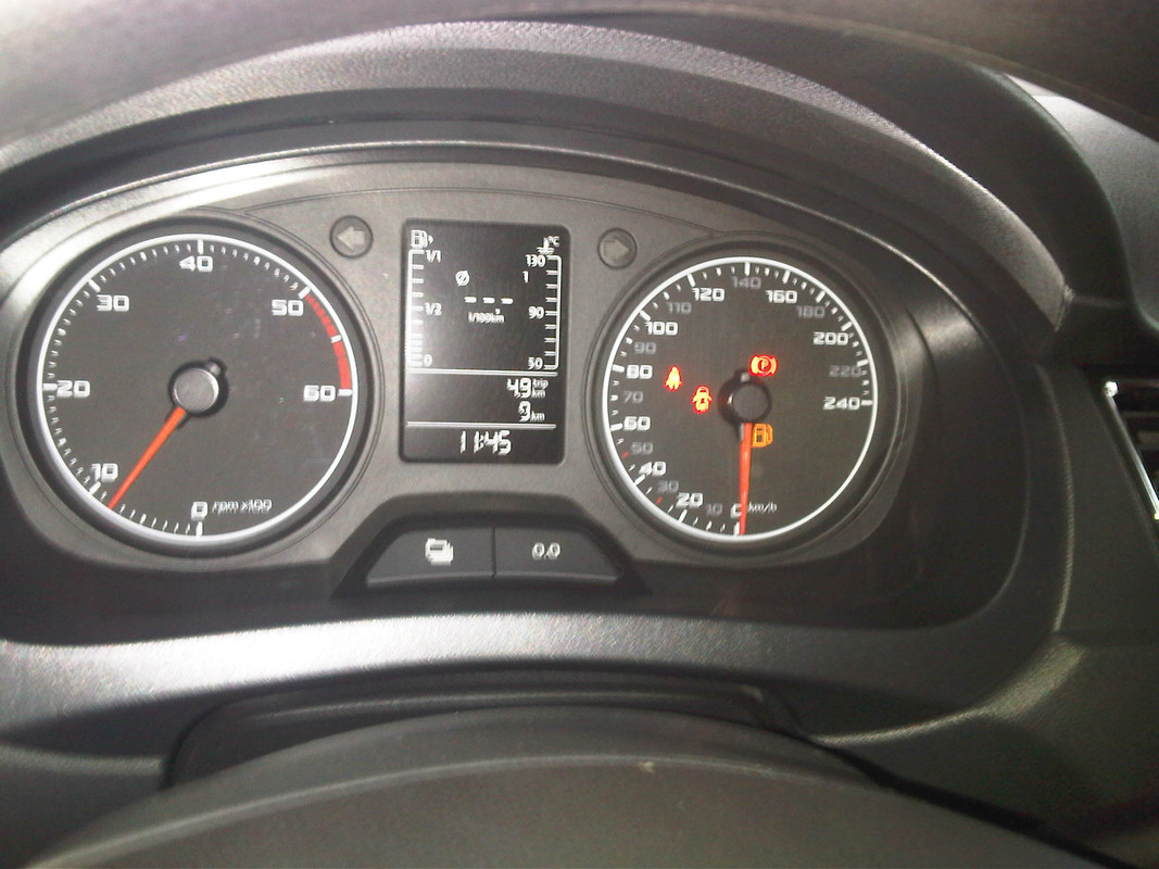 IMG00043-20131019-1145