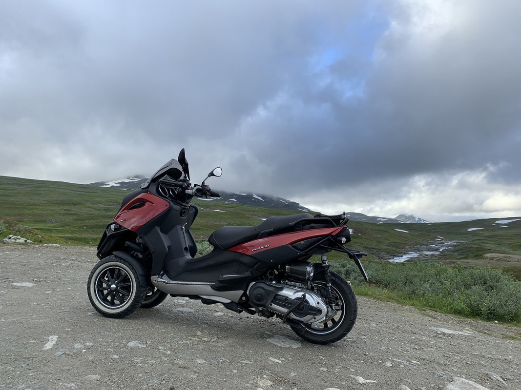 AE90B5BC-0461-4C71-A385-3B9519E29076