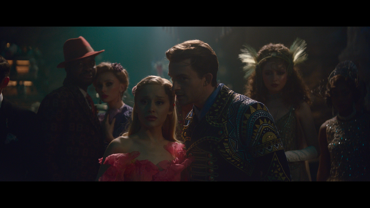 mpv-shot_Wicked.Part.1.2024.2160p.UHD.BDRemux.HDR.DV.HEVC-Нечипорук_01_12_23_0007