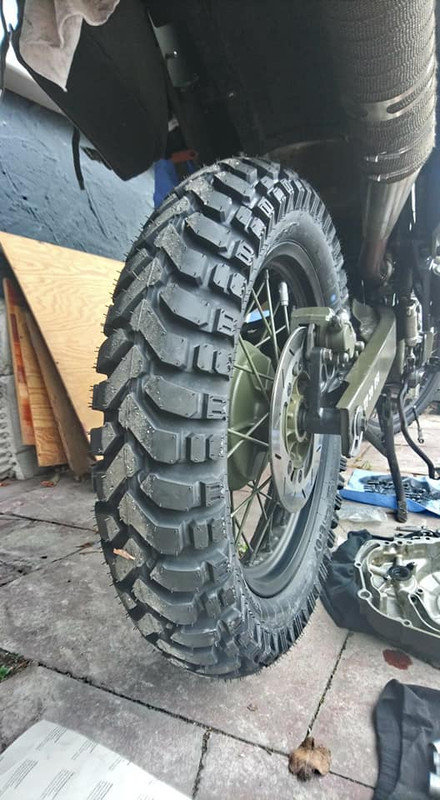 40392902_10217142043772326_4848561036829130752_n