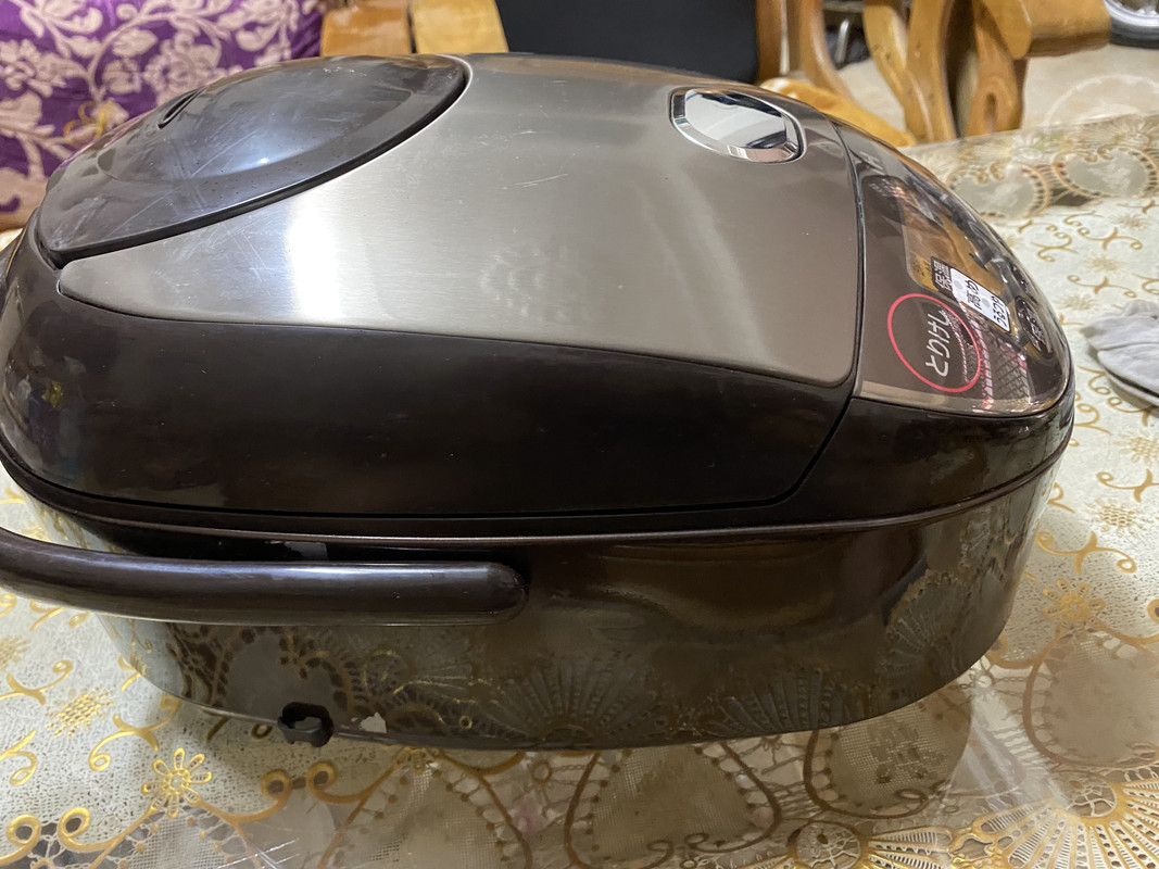 ACAF3E98-D530-4236-BF3E-0074A0660F5D