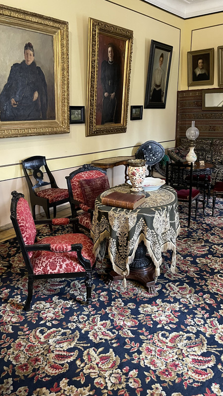 293DCE5C-F4ED-4D65-B1EC-412D51FDB25C