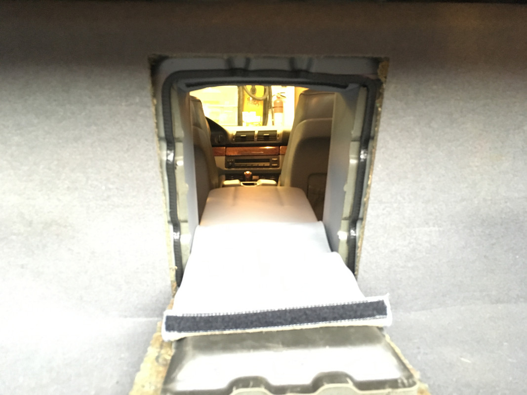 EE7B4670-89EF-4F4E-87AD-B30F2BB72723