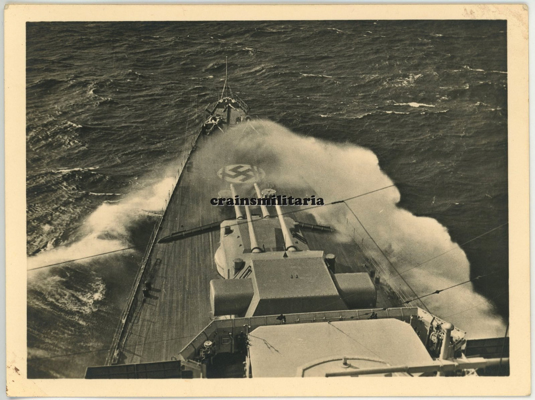 Orig. Foto schwere Kreuzer Prinz Eugen m. Geschütz Turm - Schiff Ostsee (1)