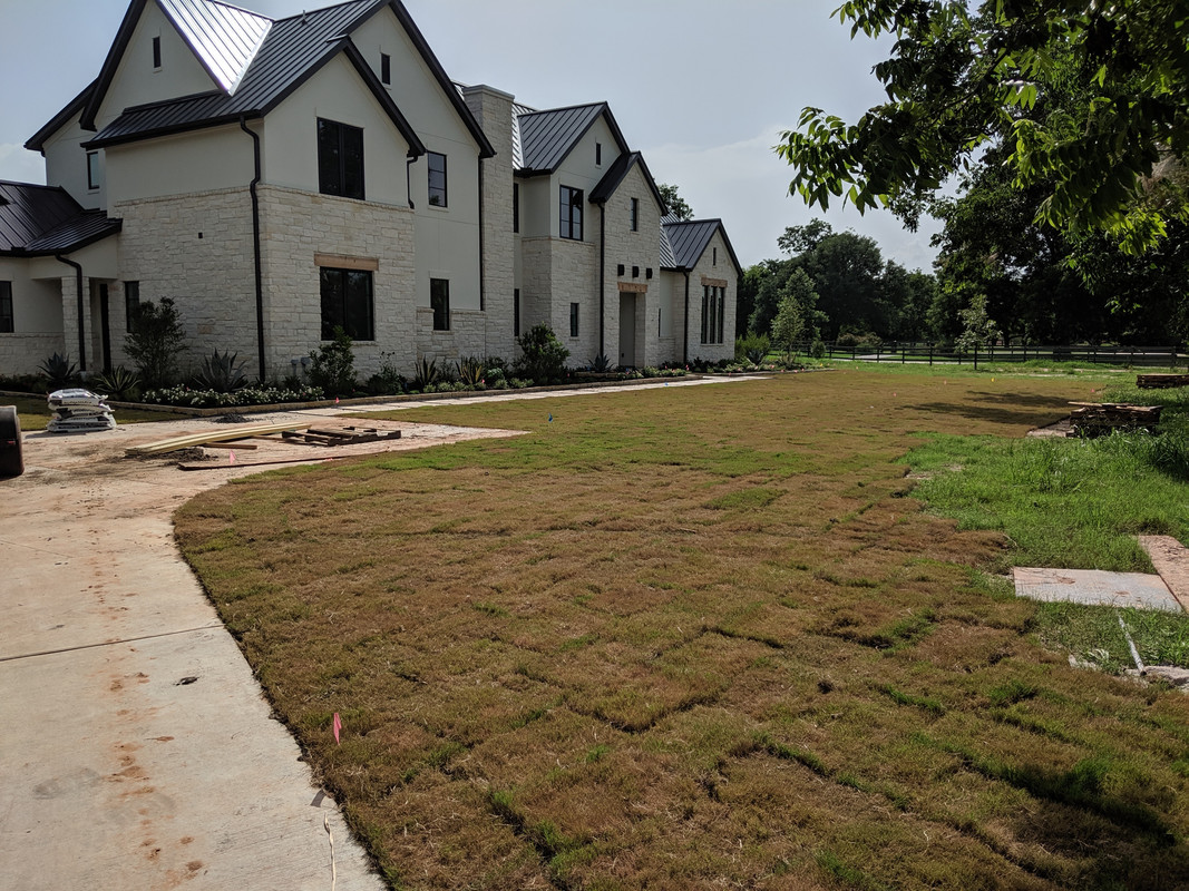 9AC22BE5-9940-4195-A5AD-1B856864A9A1