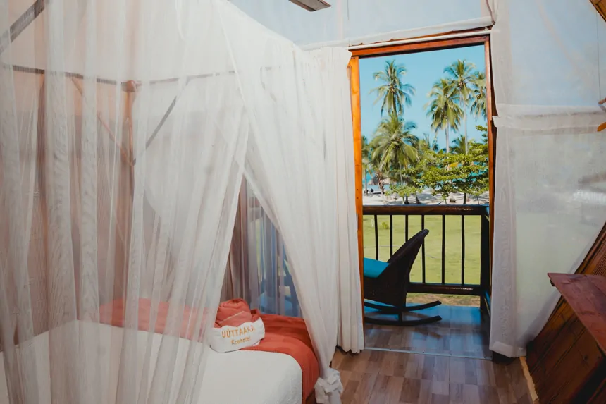 Natural accommodation at the retreat setting