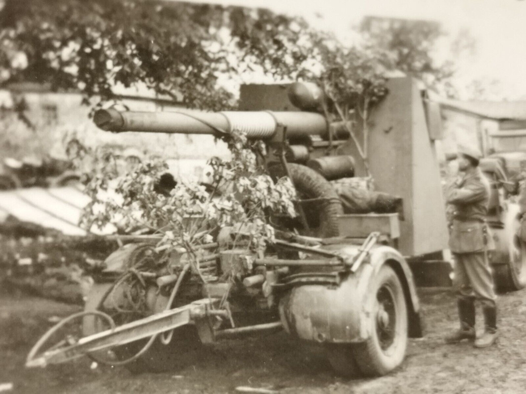 2.WK Foto Schwere Flak 8,8 Erdkampfschild Heeresflak Rückzug KUBAN Brückenkopf
