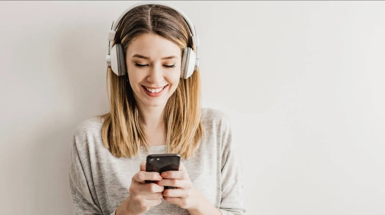 ¿Qué canción puedo escuchar para saber si mis audífonos tienen buena calidad?