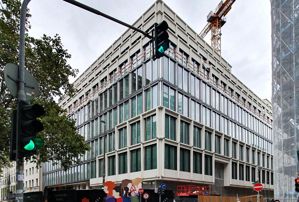 20260829-162118-Shift-N.jpg
