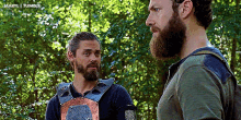 https://i.postimg.cc/Xvpwb4cp/aaron-twd-jesus-twd.gif