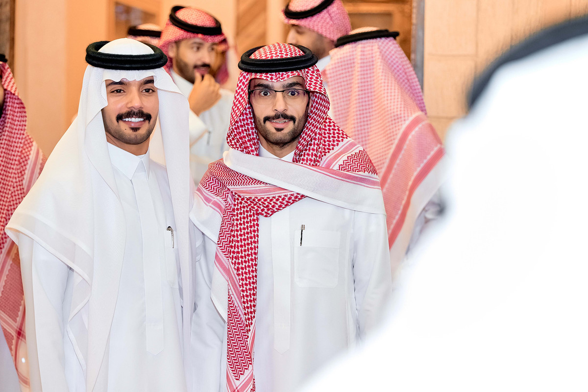 Freelancers-BN6-A3306