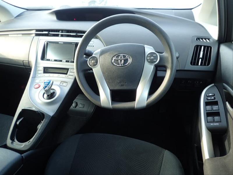 Jap Imports Ltd 2016 Toyota Prius 0249