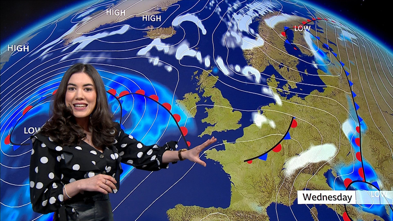 03.13 - 13.30.00 - BBC Wales Today. The latest news, sport, weather a....ts_snapshot_17.27.362