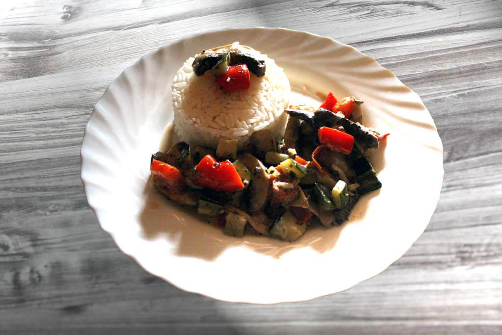 Gemüsepfanne, vegetarisch Gemüsepfanne, vegetarisch