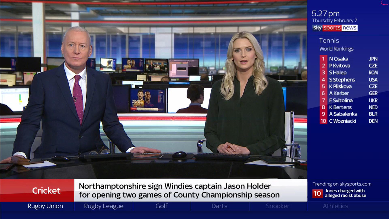 07 February - 17.00.00 - Sky Sports News At 5. A comprehensive r