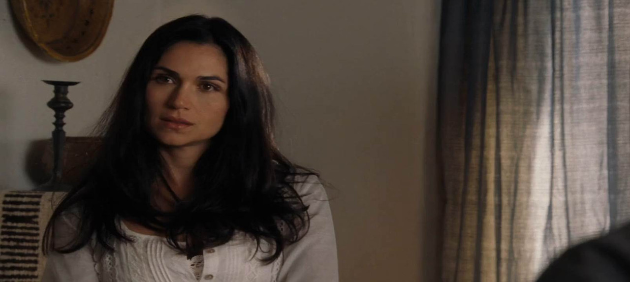 The Reunion 2011 BluRay [Hindi + Tamil + English] 480p, 720p ESub Screenshot