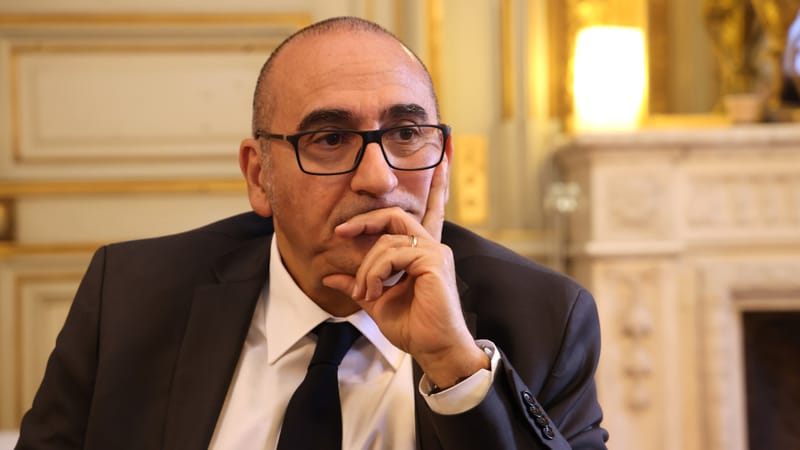 https://i.postimg.cc/XvrpL8p2/une-semaine-apres-lassassinat-de-mehdi-kessaci-le-ministre-de-linterieur-laurent-nunez-et-celui-de-l.jpg
