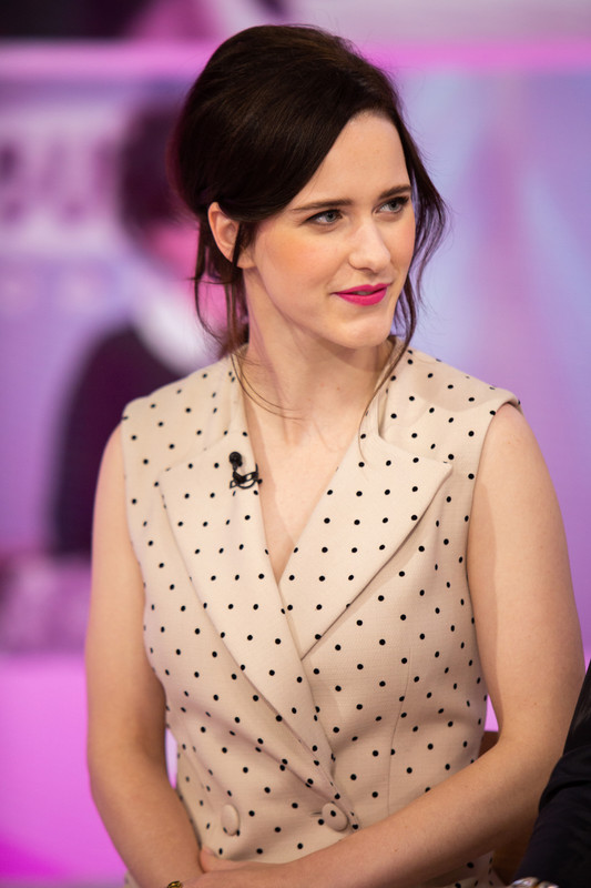 rachel-brosnahan-today-january-30th-2019-2