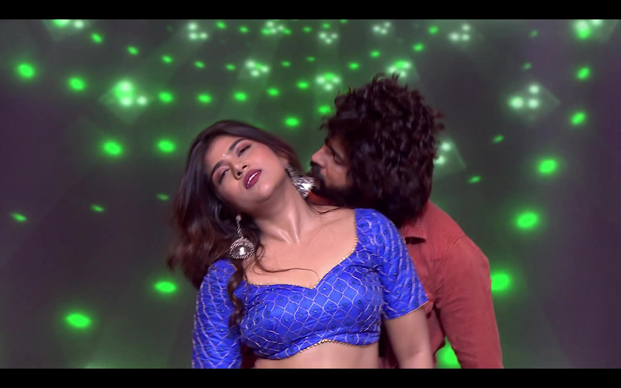 [Image: vlcsnap-2025-11-04-18h04m05s687.jpg]