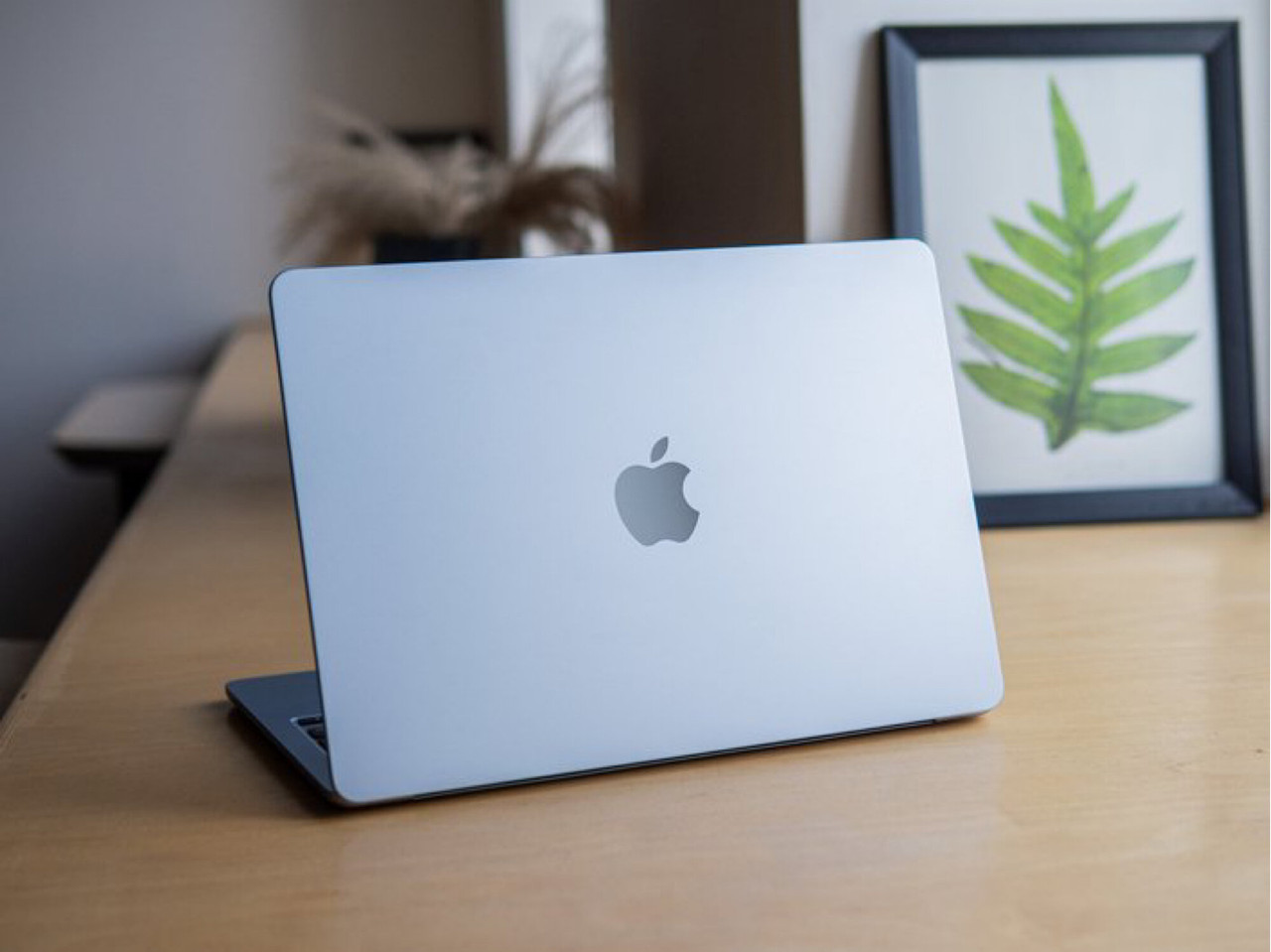 https://ishop124.ru/product-category/apple-macbook/macbook-air/