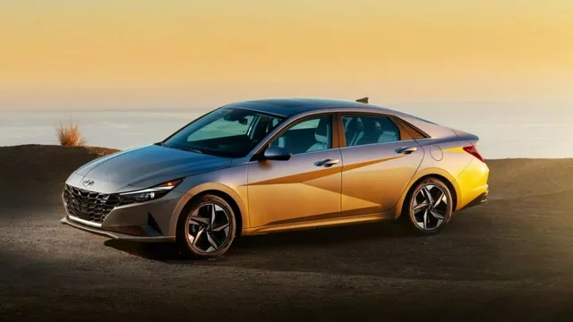 2022-Hyundai-Elantra-1024x576.webp