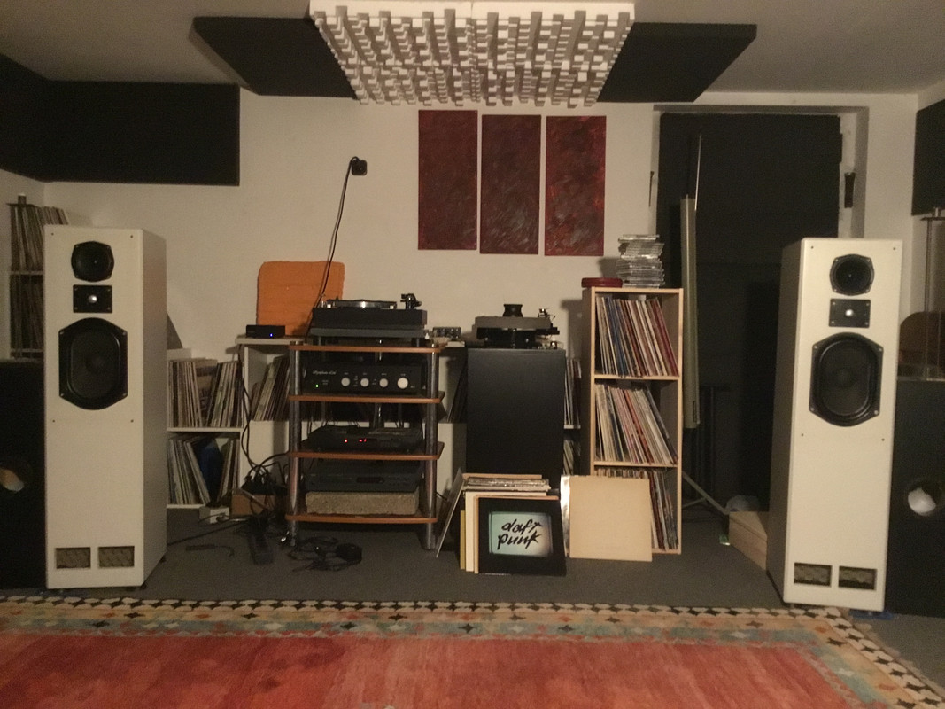 C8AEFF27-4799-4159-BA30-0B5B2E83EEBC