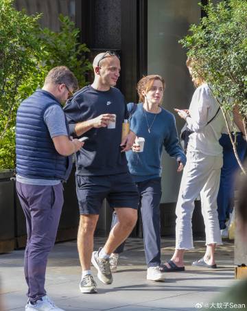 emmawatson-photogallery.blogspot.com (11)