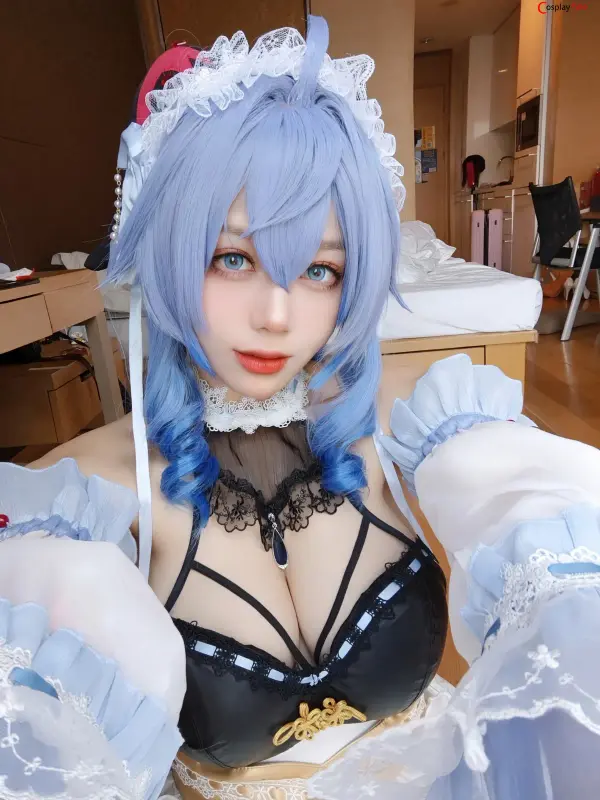 九言 (Jiu Yan) cosplay Ganyu