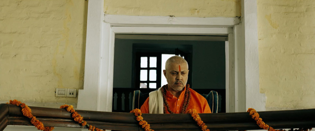 The Man from Kathmandu 2019 WebRip [Hindi + Tamil + English] 480p, 720p ESub Screenshot