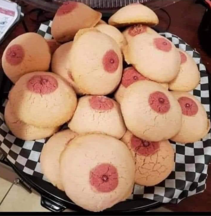 [Image: titty-cookies.png]