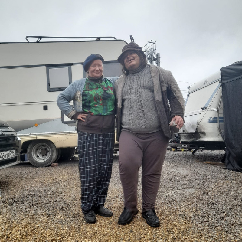 C19862B6-33FE-4AF3-883B-27558F55D36F