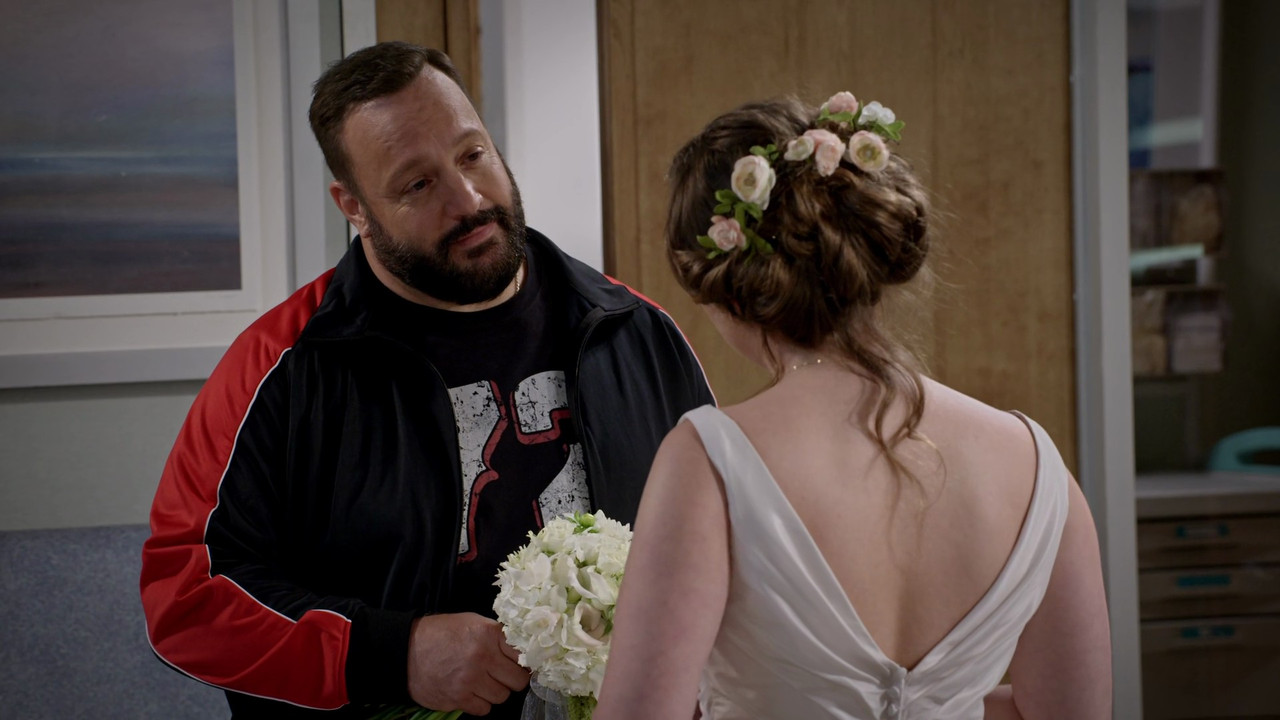 Kevin Can Wait 2016 S02 1080p AMZN Webrip x265 10bit EAC3 5 1 TheSickle TAoE