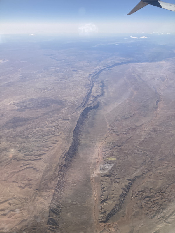 8339898E-C20E-4BB8-9227-60BC2F2142AE