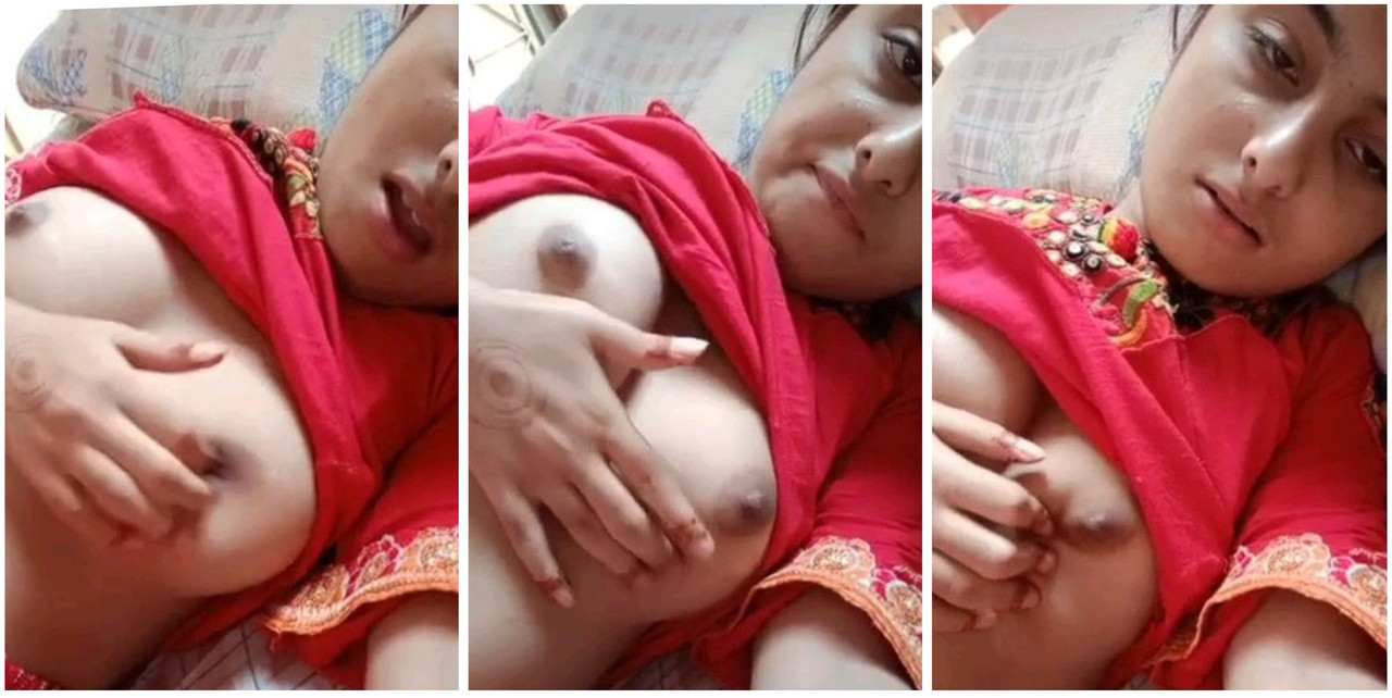 Innocent Face Paki Girl Showing