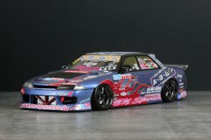 Pandora-RC-HCR32-skyline-4dr-bn-sports.jpg