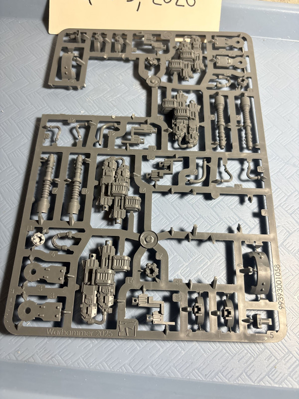Tanks Bits on Sprues 22