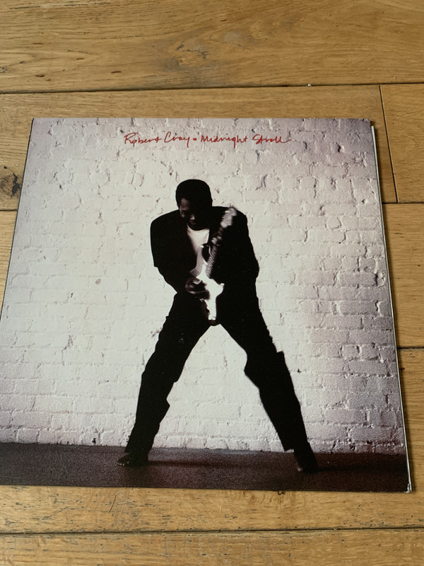 E7285395-034B-4A38-A910-183FB9FF304A